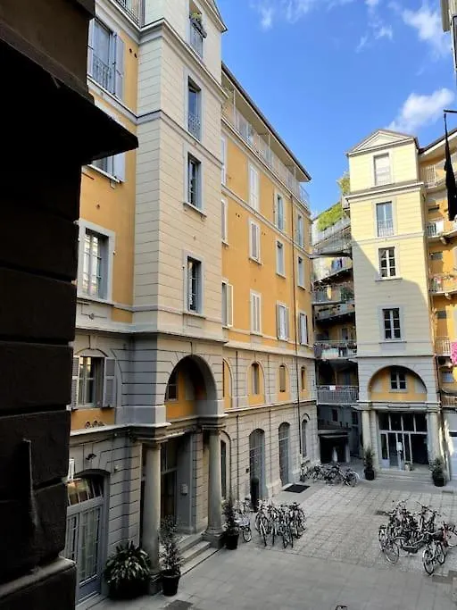 Tortona, 12 - Tra Fashion E Design Apartment Milan