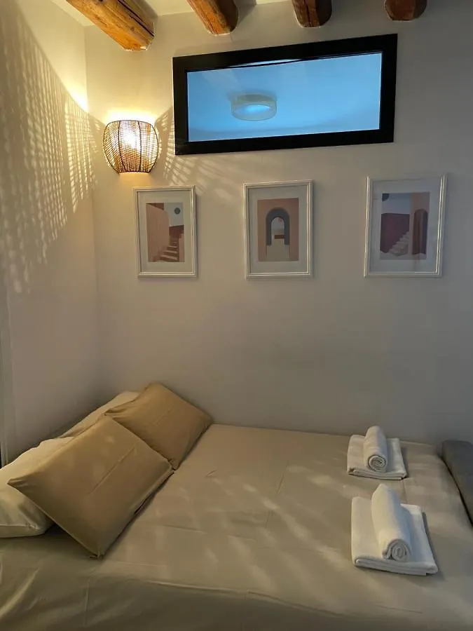 Tortona, 12 - Tra Fashion E Design Apartment Milan 0*,  Italy
