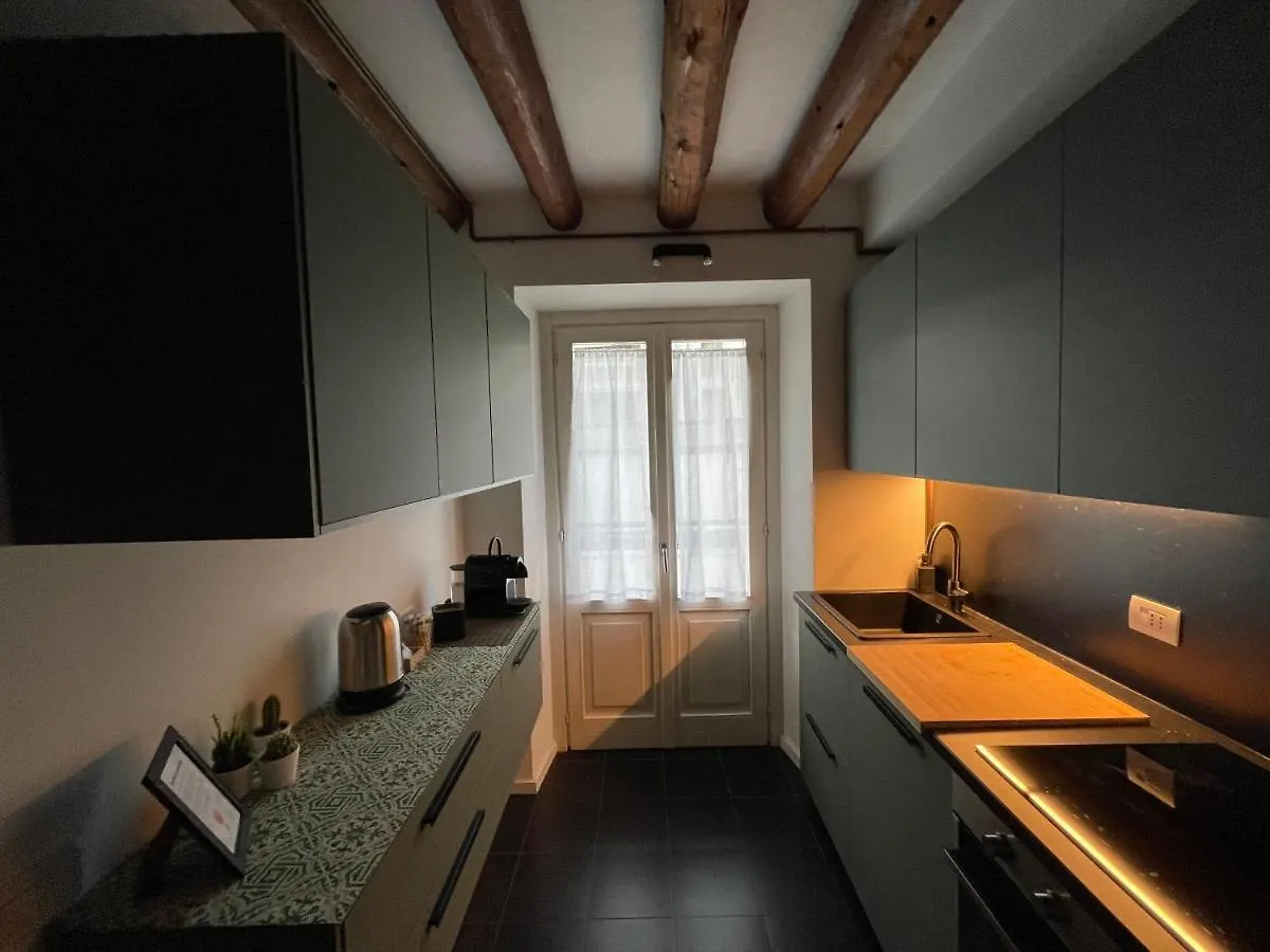 Tortona, 12 - Tra Fashion E Design Apartment Milan Italy